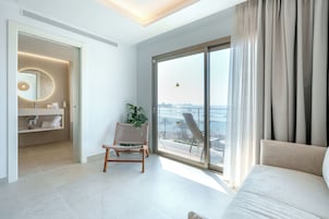 Minibar, una cassaforte in camera, insonorizzazione, ferro/asse da stiro