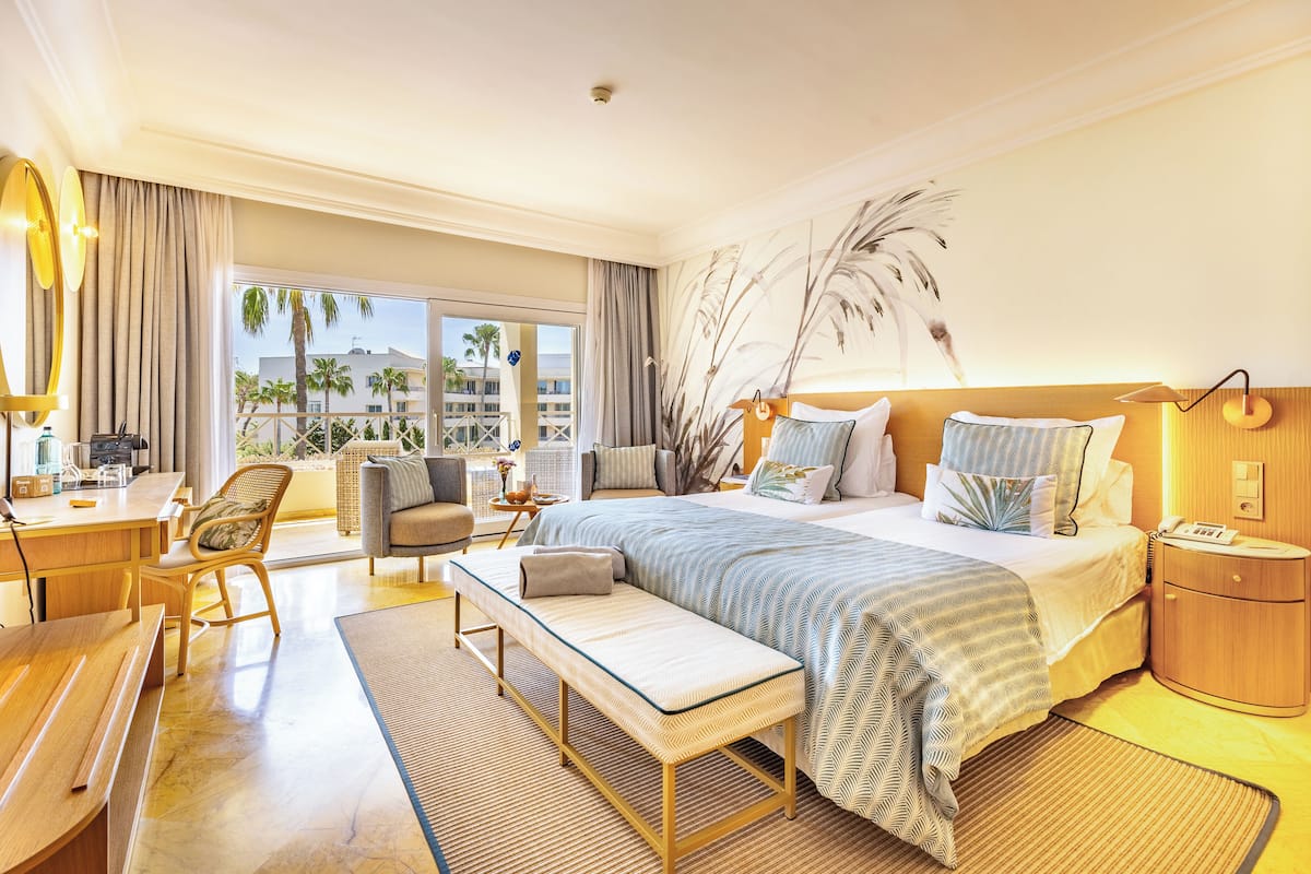 1 bedroom, minibar, in-room safe, desk