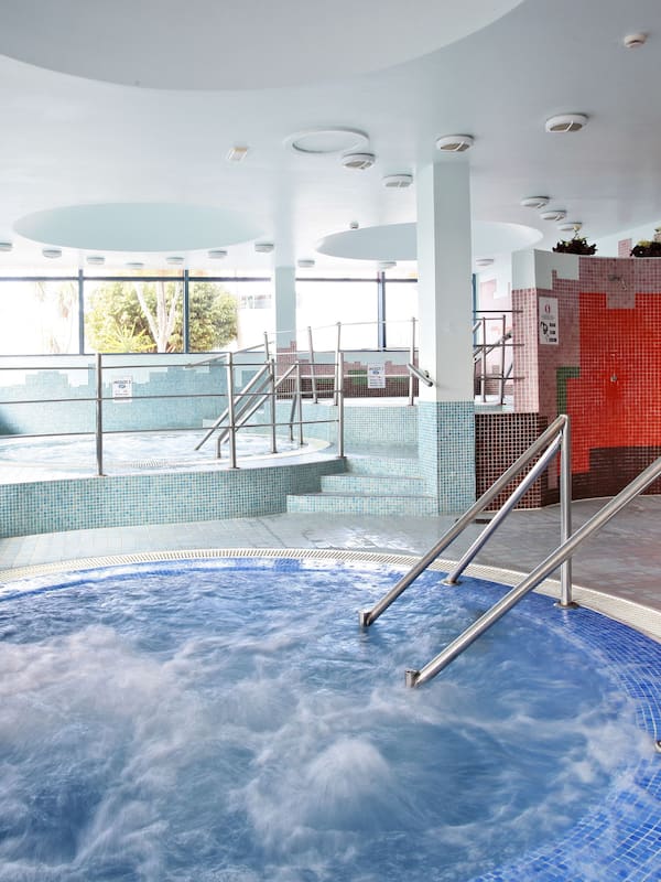 Sauna, hot tub, steam room, Turkish bath, facials