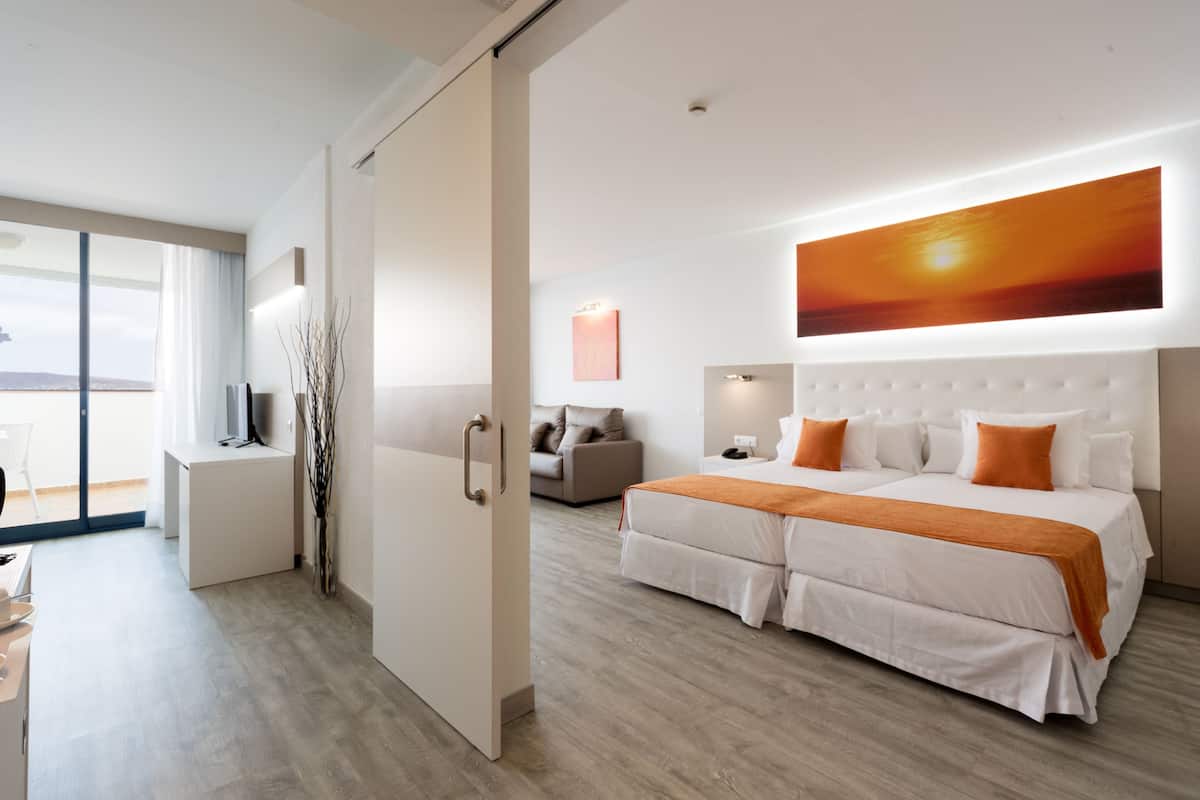 1 bedroom, minibar, in-room safe, desk