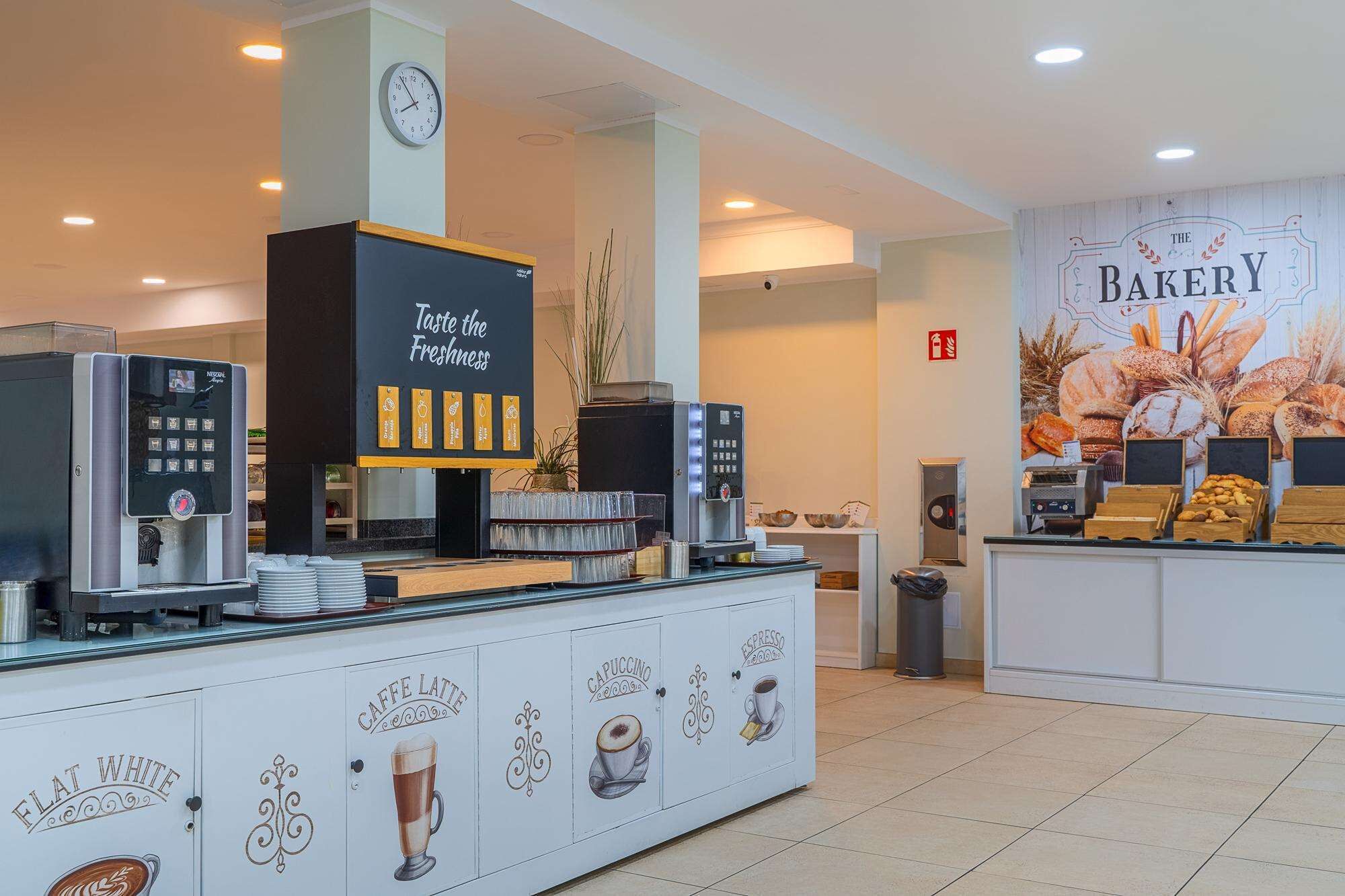 breakfast and dinner served, sea views