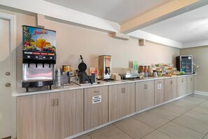 Desayuno buffet incluido todos los días