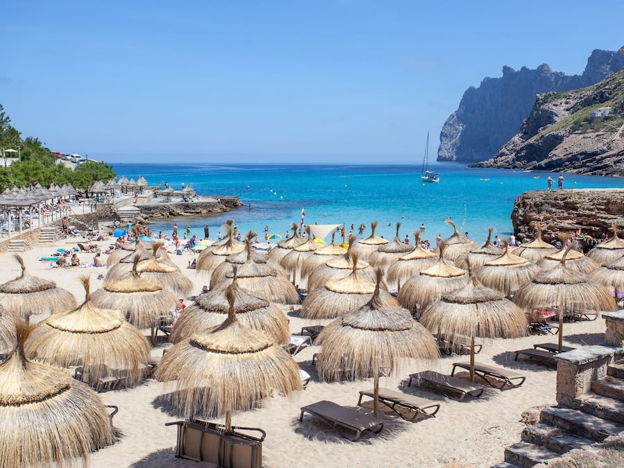 På stranden og strandhåndklær