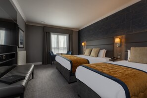 Chambre Supérieure Double ou avec lits jumeaux