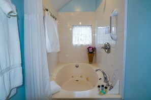 Einzelzimmer (Not Pet Friendly) | Badezimmer
