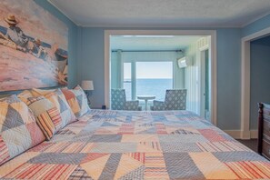 Habitación superior, vistas al mar | Decoración individual y mobiliario individual