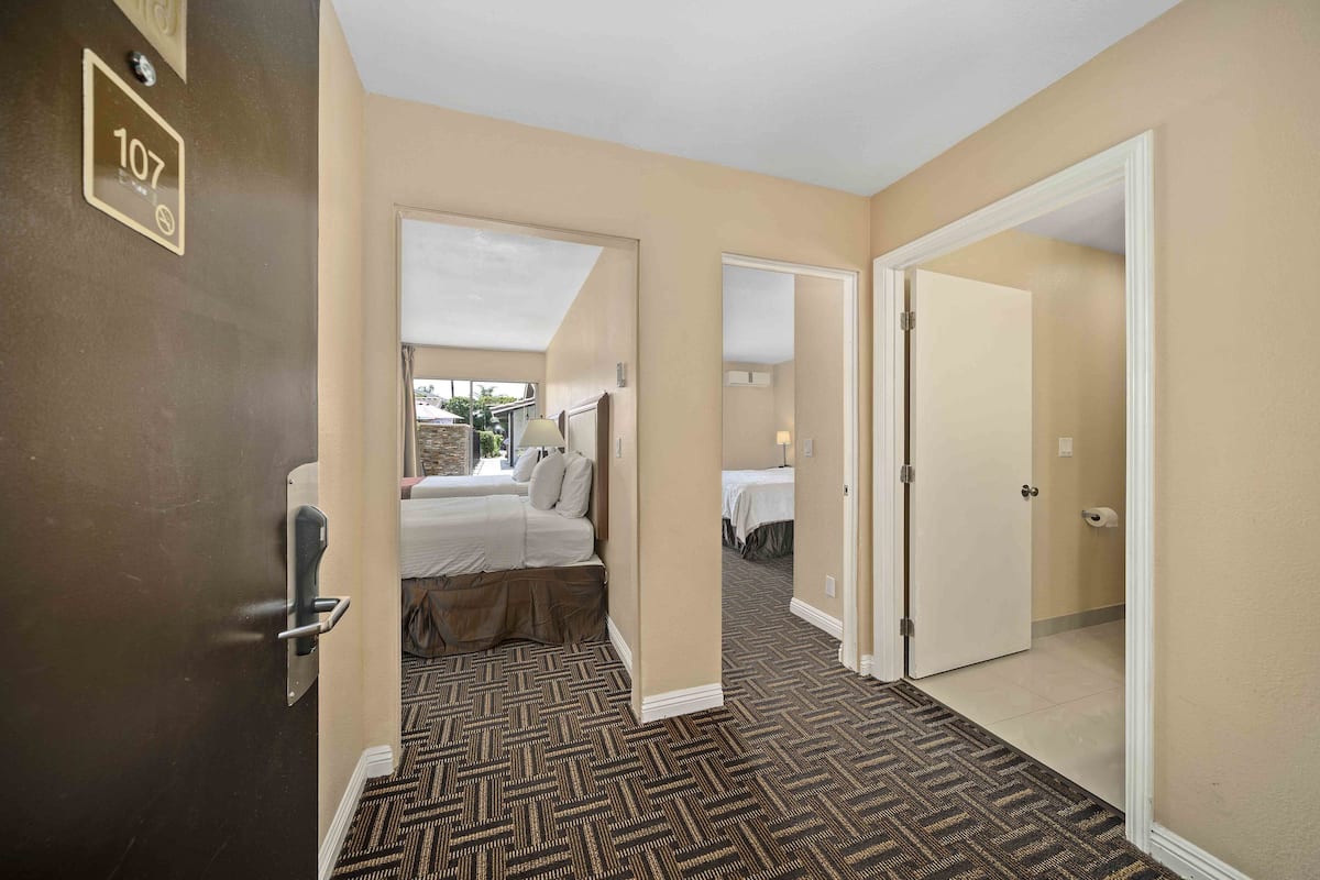 Courtyard Patio Suite | View from room
