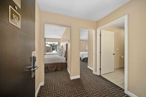 Courtyard Patio Suite | View from room