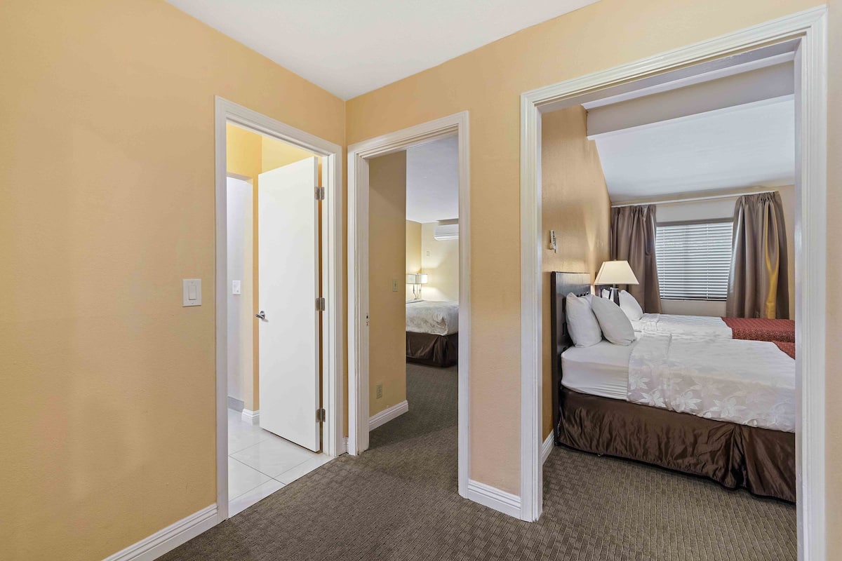 Family Suite | 1 bedroom, in-room safe, individually decorated, individually furnished