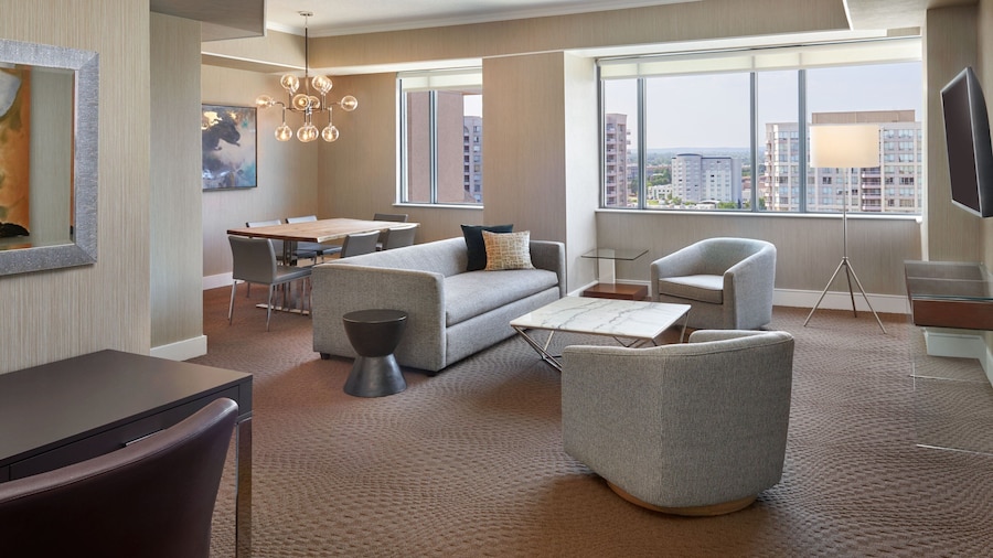 Sheraton Parkway Toronto North Hotel & Suites