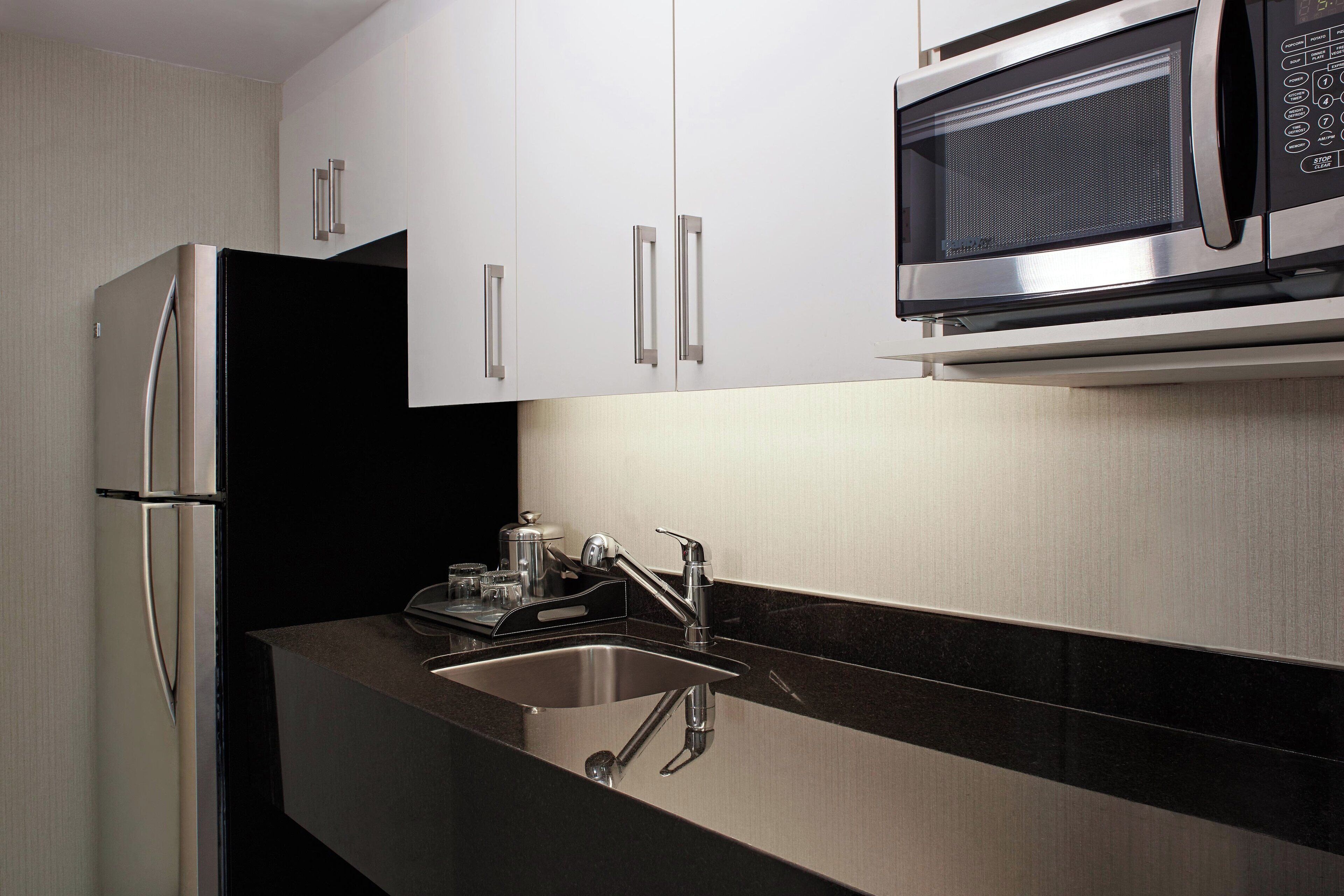 1 bedroom, egyptian cotton sheets, premium bedding, down duvets