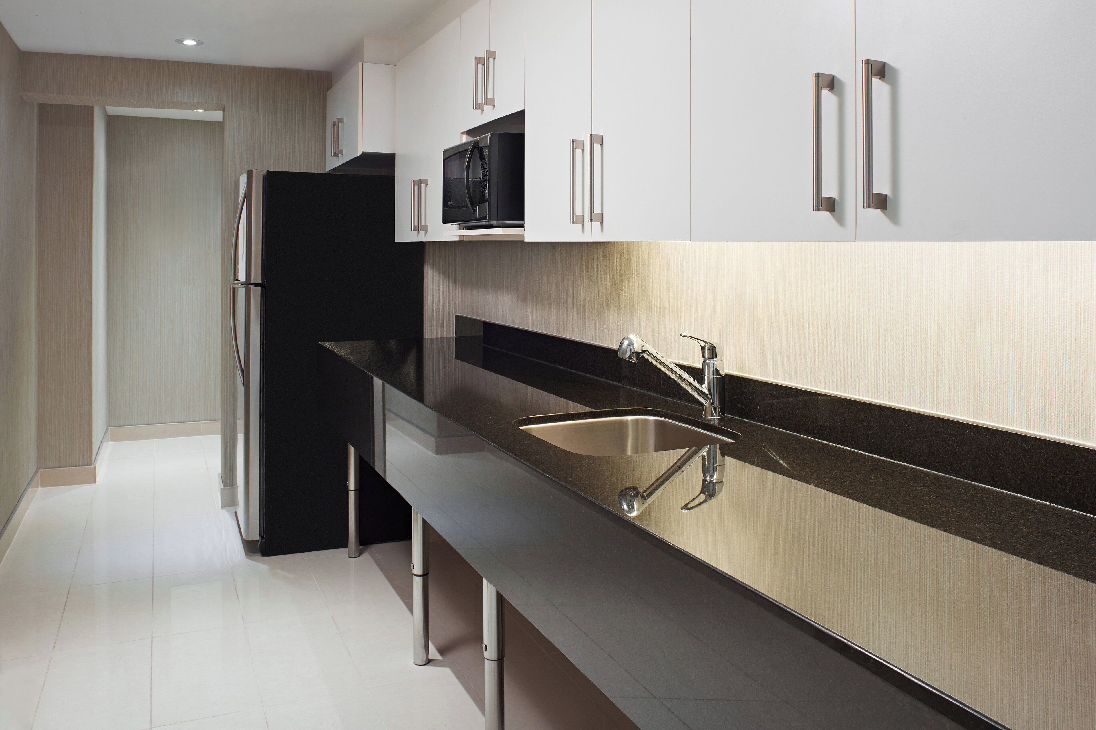 1 bedroom, egyptian cotton sheets, premium bedding, down duvets