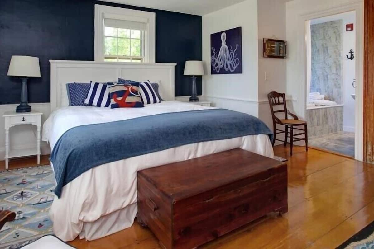 Comfort kamer, 1 slaapkamer, niet-roken (Captain Jack) | Individueel gedecoreerd, individueel gemeubileerd, gratis wifi