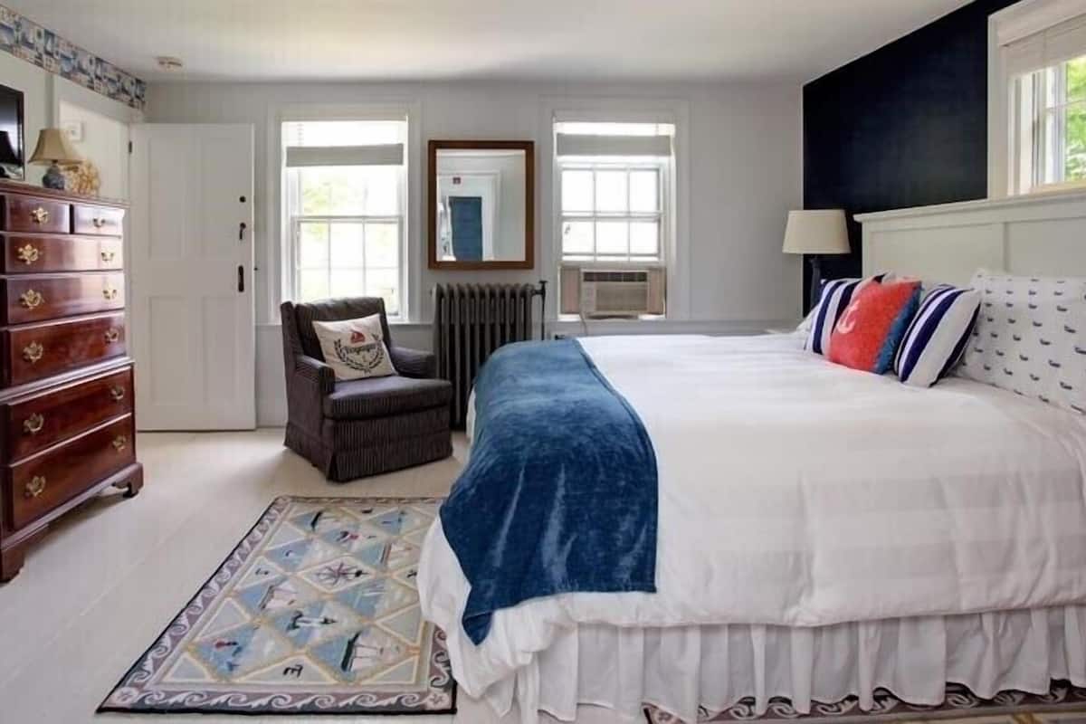 Comfort Room, 1 Bedroom, Non Smoking (Lighthouse) | WiFi (free), individually decorated, individually furnished