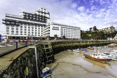 Grand Burstin Hotel Folkestone