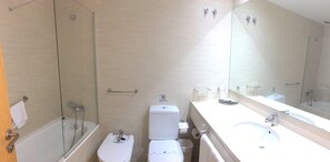 Free toiletries, hair dryer, towels - Neptuno (Roquetas de Mar)