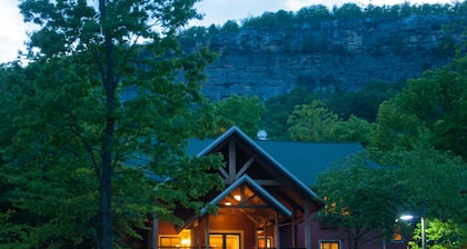 Minnewaska Lodge