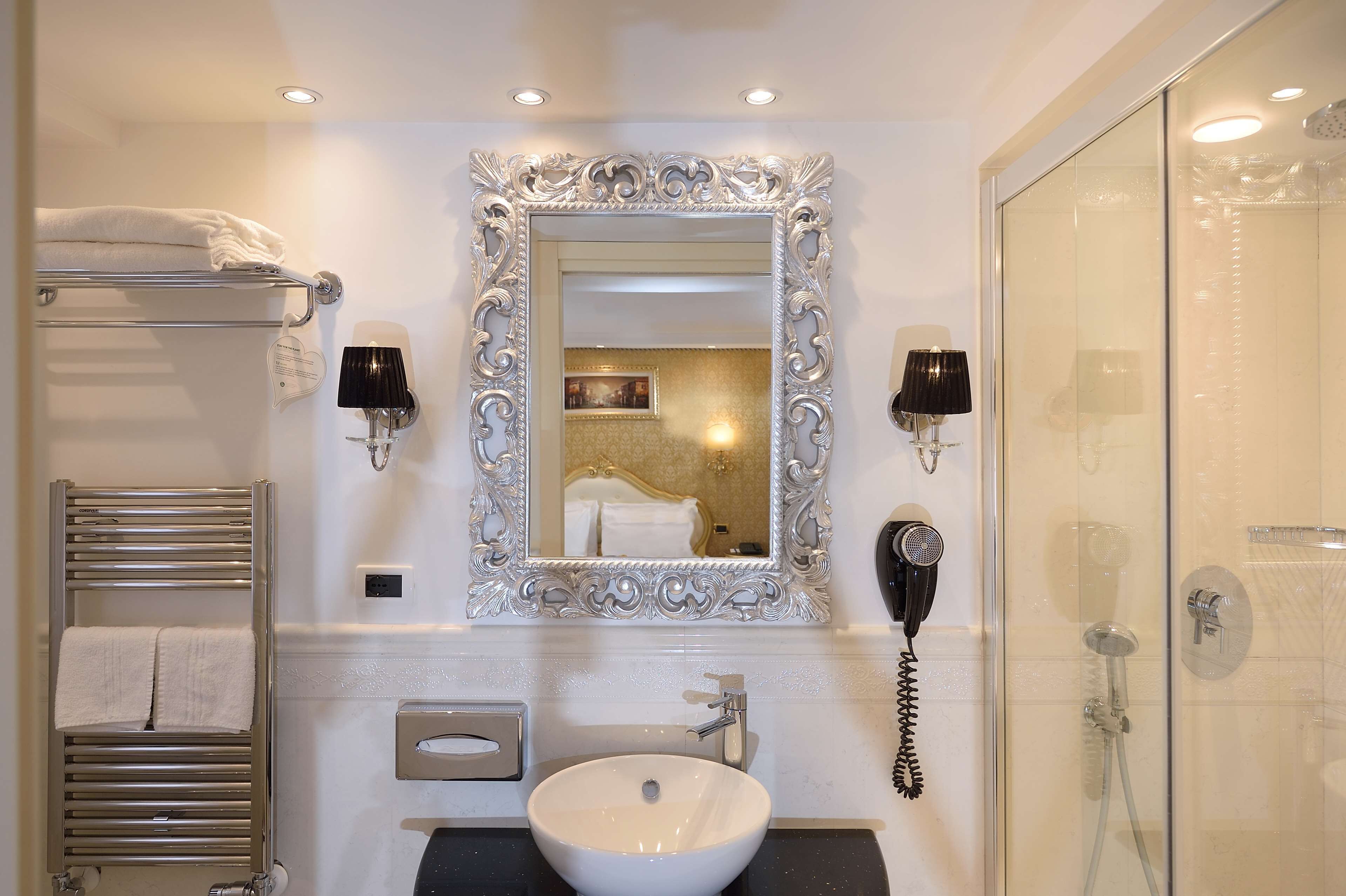 shower, free toiletries, hair dryer, bidet