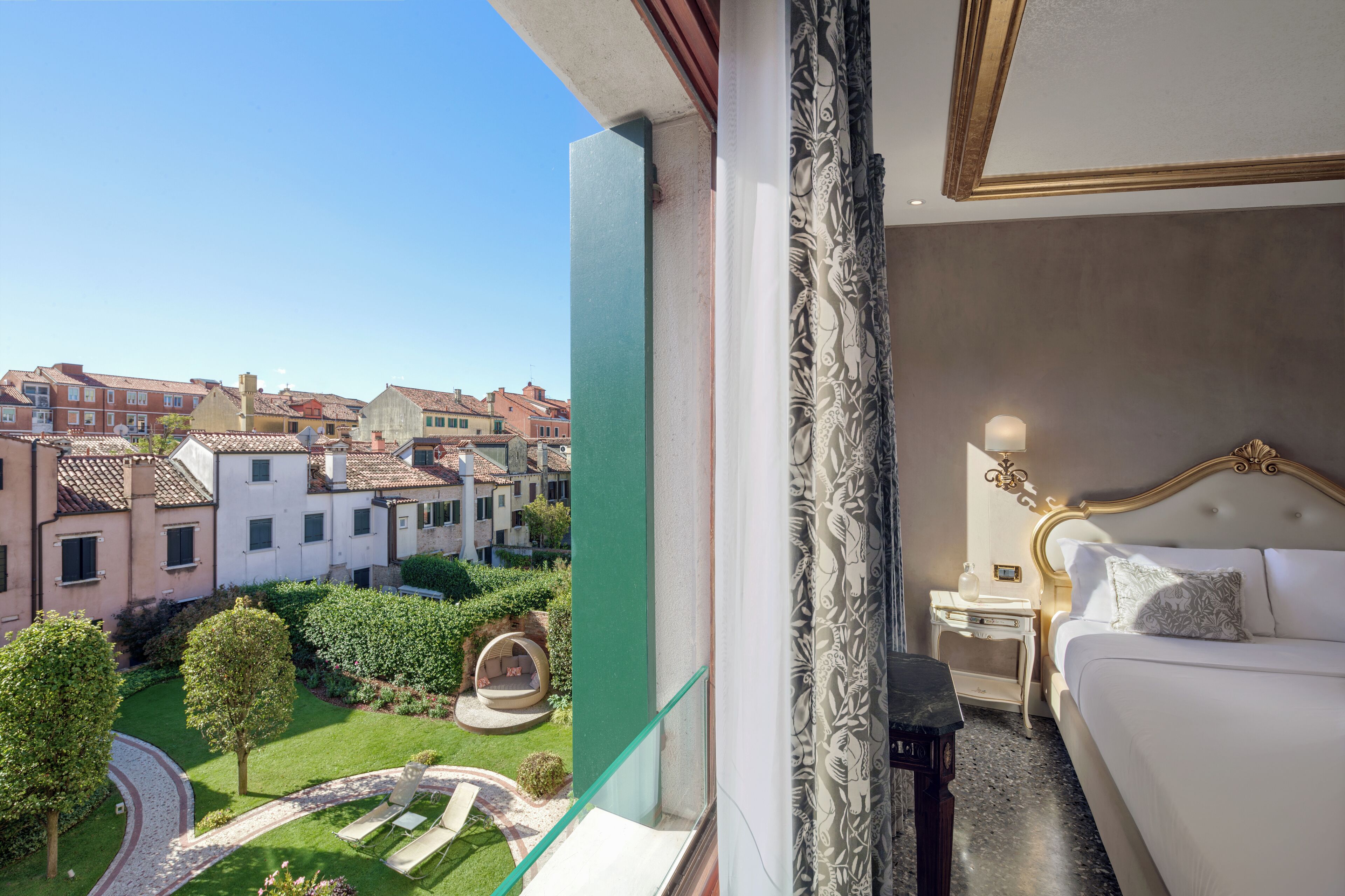 Superior-Zimmer, 1 Queen-Bett, Nichtraucher (Twin bed on request)