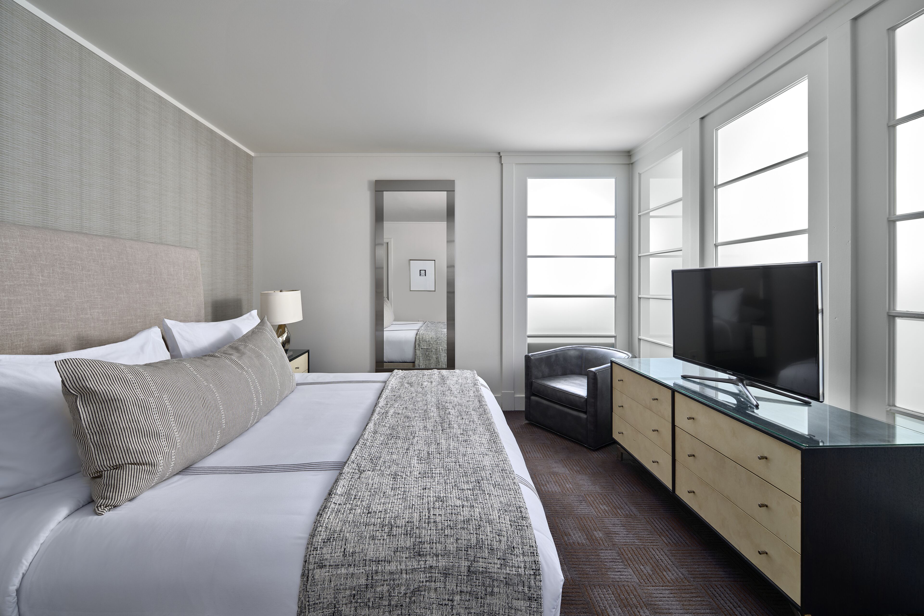 Foto - AKA White House