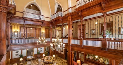 Windsor Hotel, an Ascend Collection Hotel