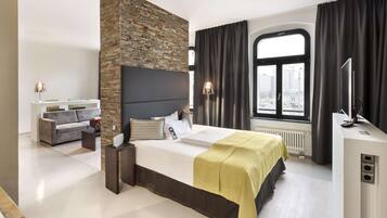 Ropa de cama de alta calidad, colchones con acolchado adicional, minibar