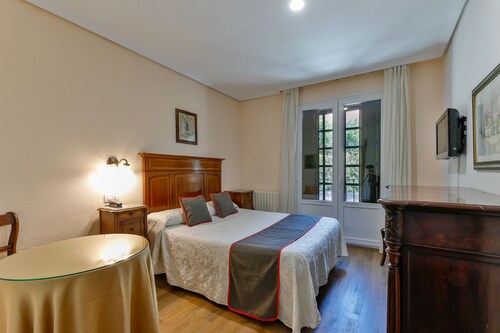 Hotel Santillana