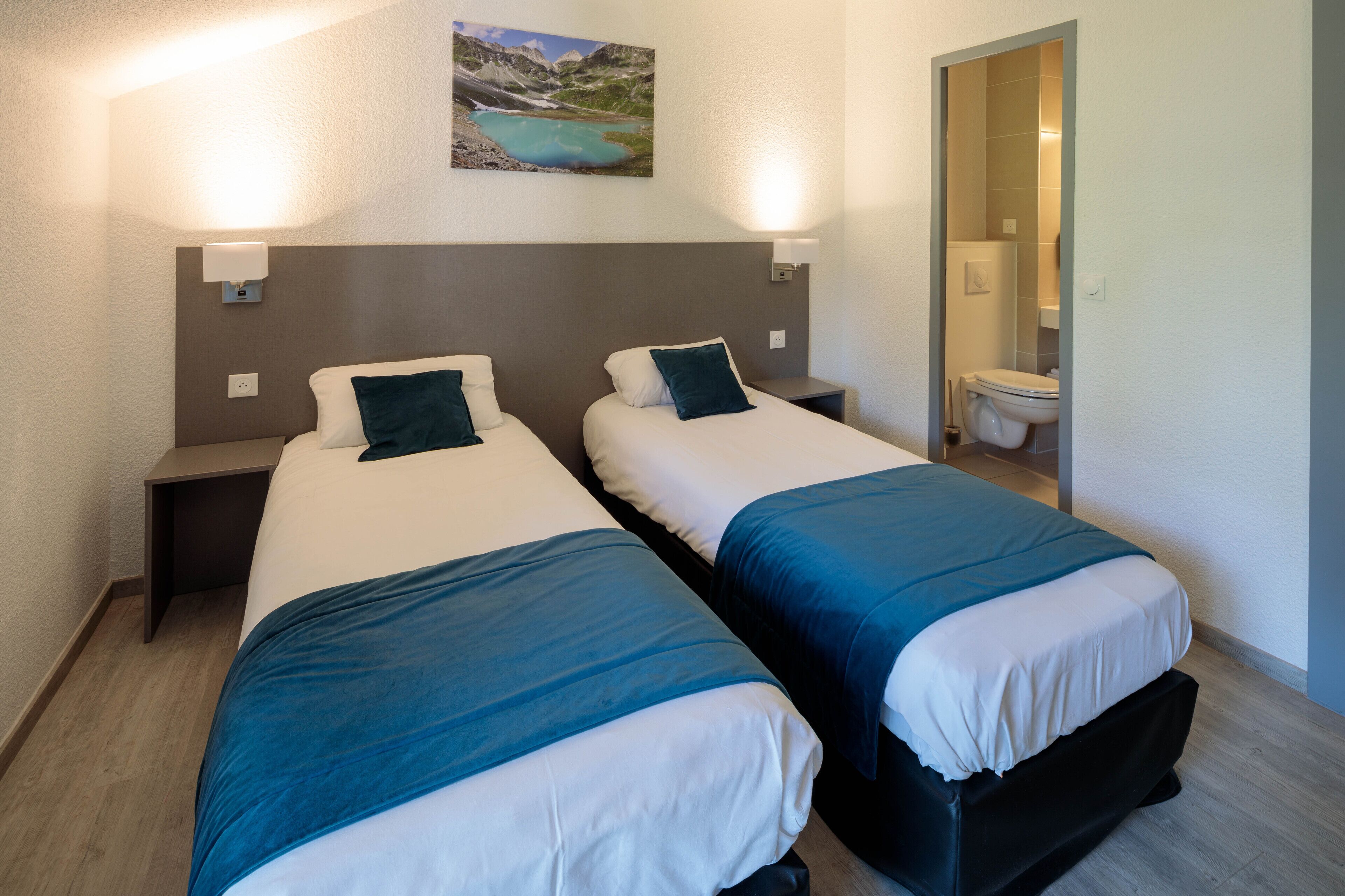 In-room safe, desk, soundproofing, free cots/infant beds