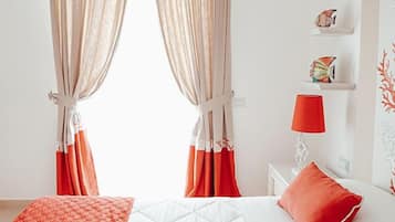 Camere Comunicanti, Balcone Vista Mare | Literie de qualité, minibar, coffre-fort, bureau