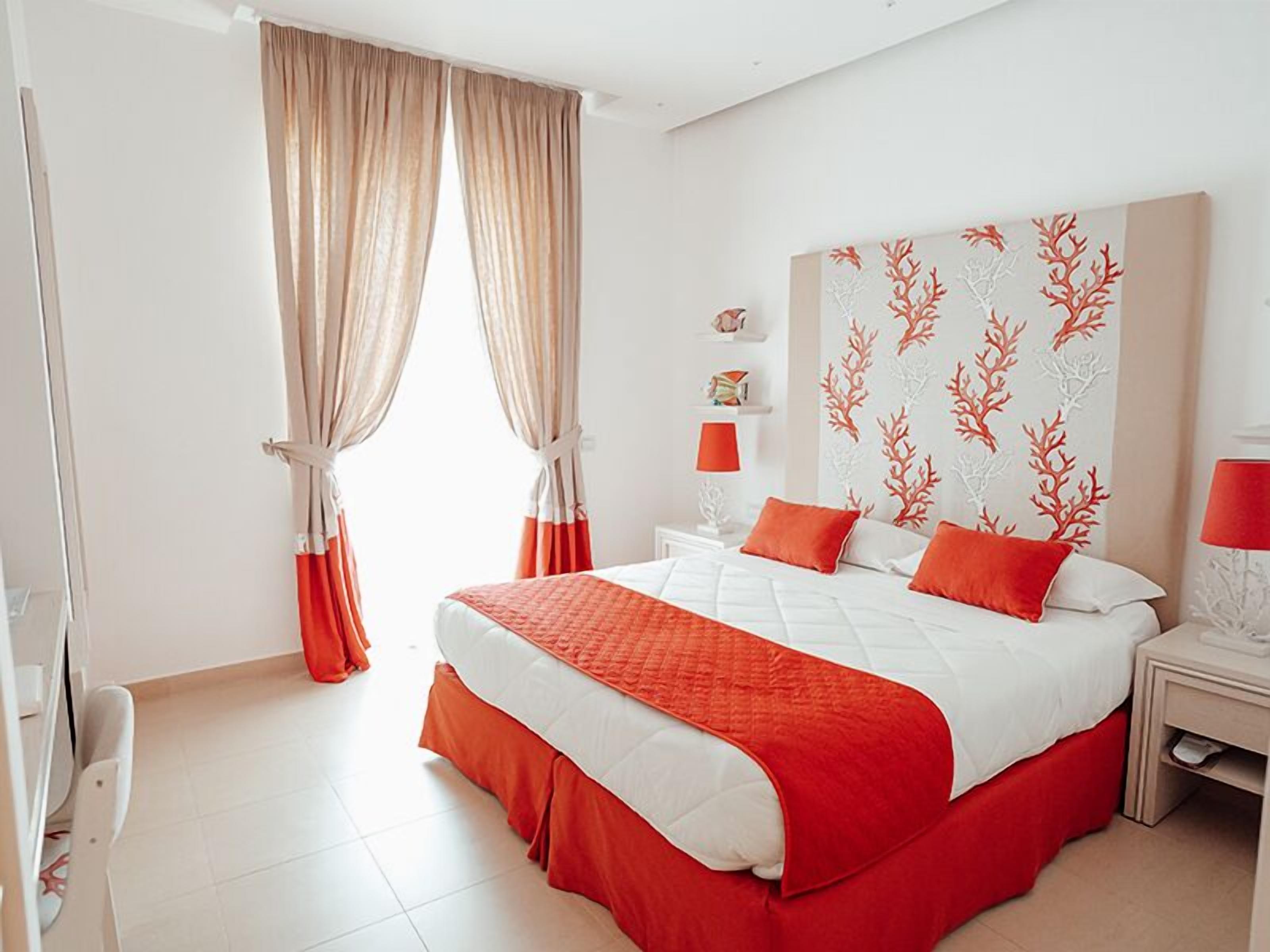 Camere Comunicanti, Balcone Vista Mare