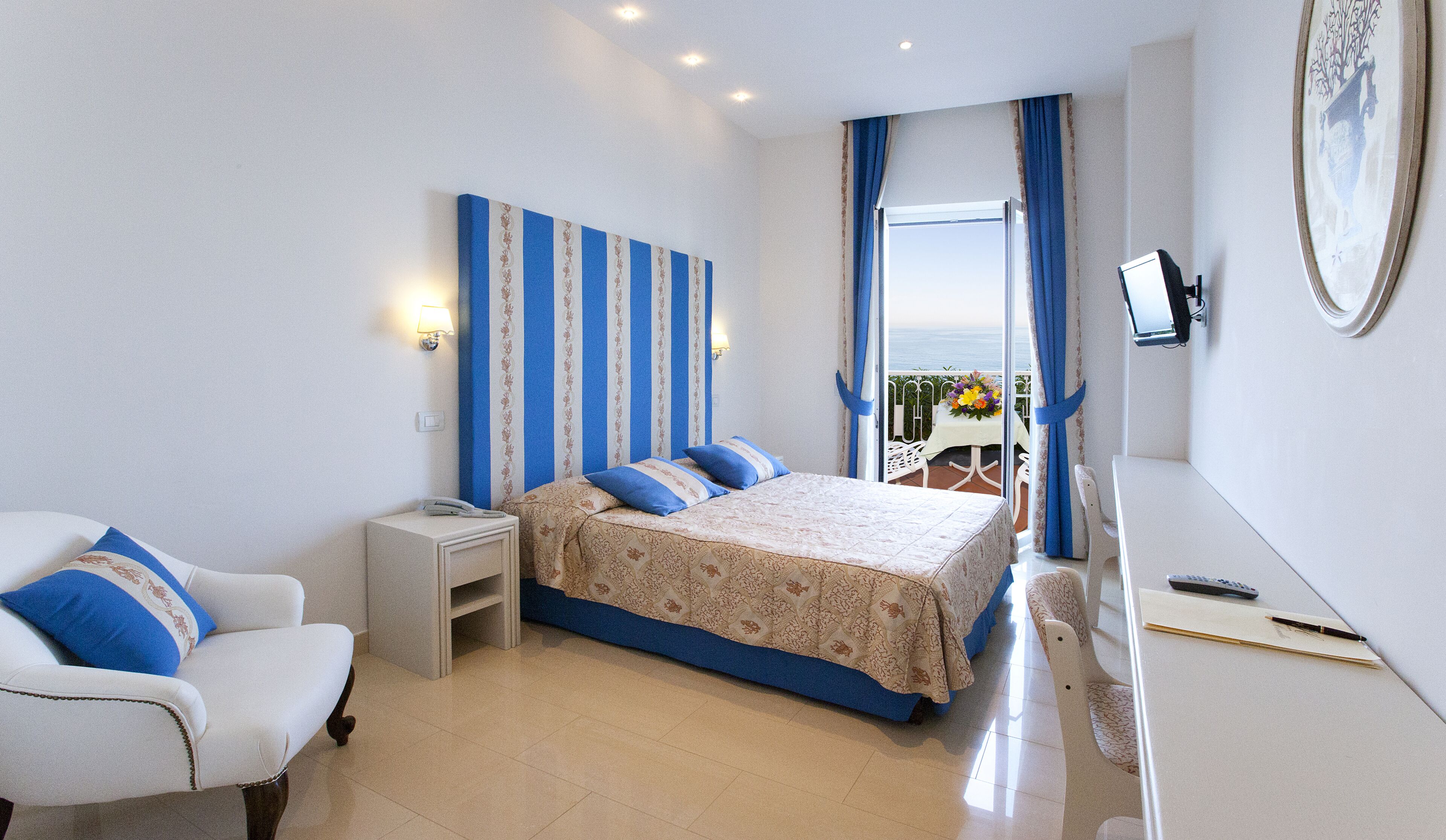 Deluxe Double or Twin Room, Balcony, Sea View