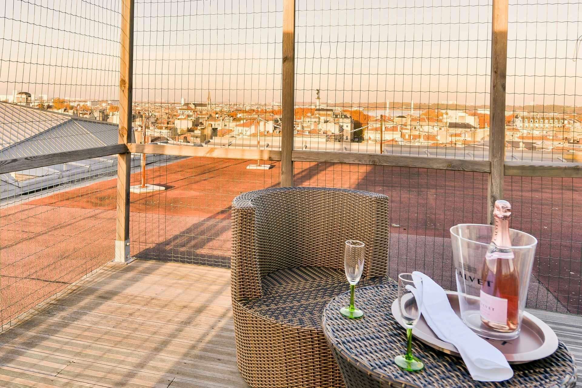 in-room safe, desk, laptop workspace, soundproofing