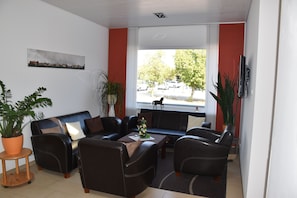 Reception - Hotel Frankenhöhe (Aurach)