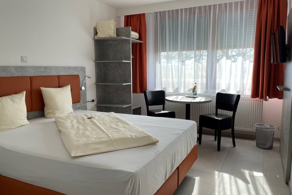 double room | 1 bedroom, premium bedding, in-room safe, individually furnished