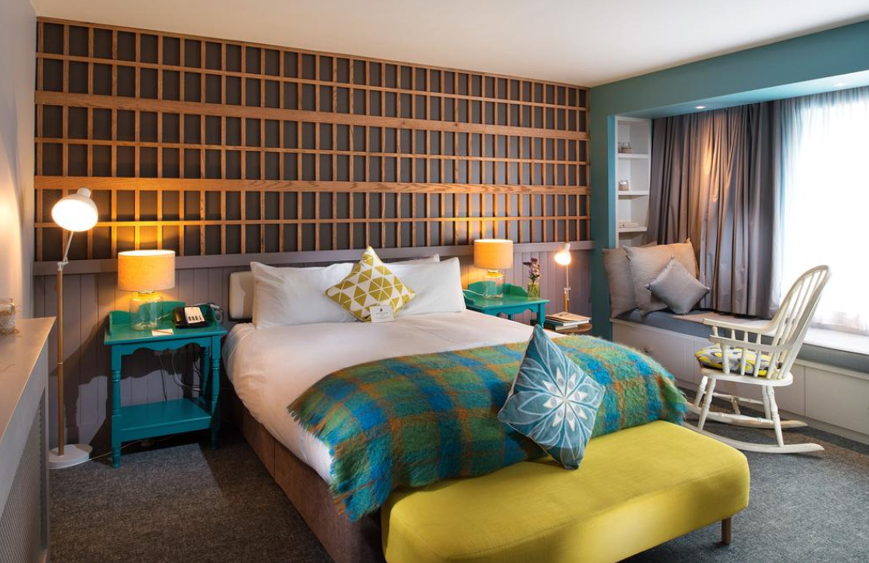 standard double room | in-room safe, desk, blackout curtains, iron/ironing board