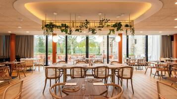 Breakfast, lunch, dinner served; French cuisine, garden views