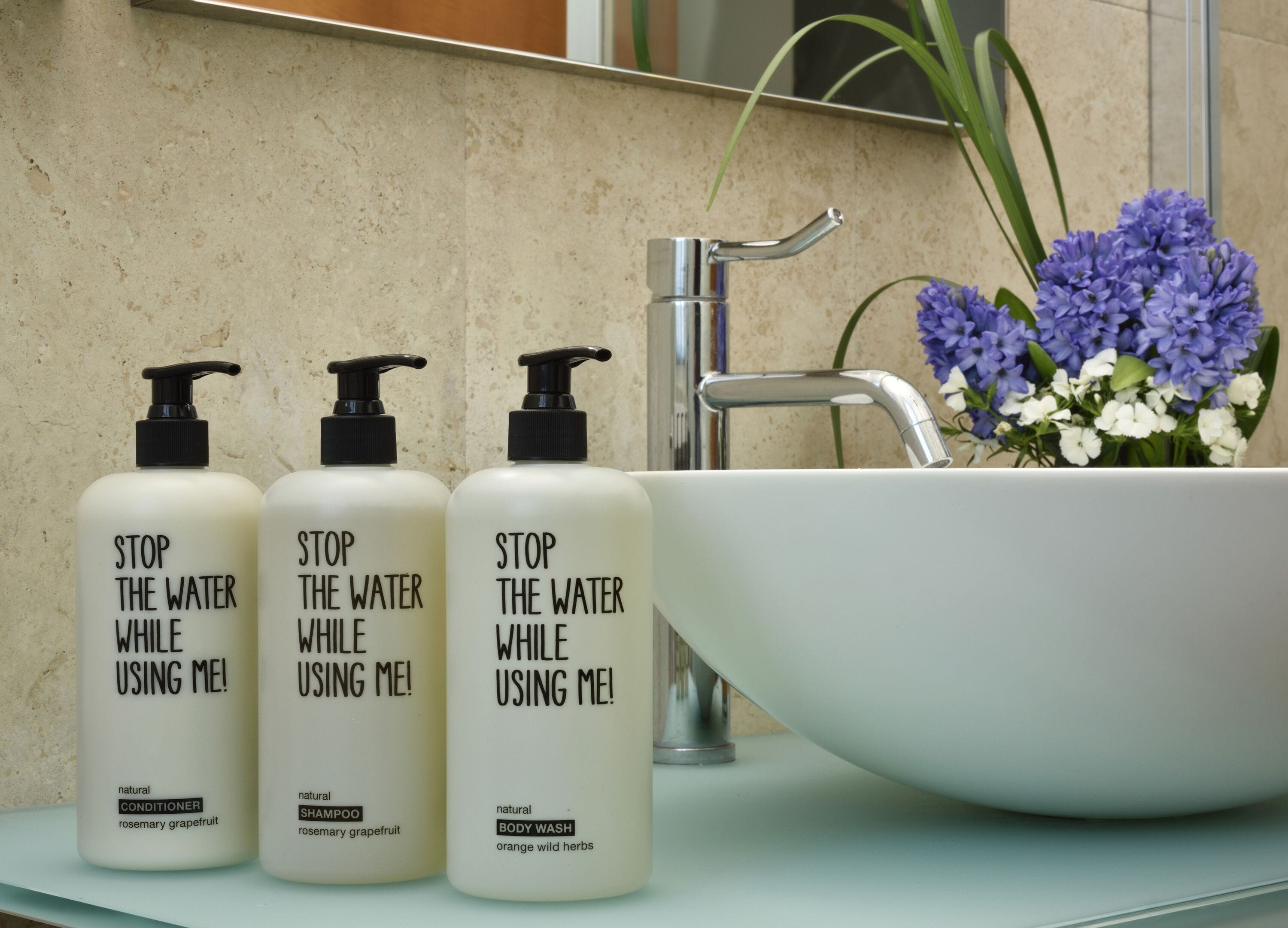 standard room, 1 single bed | 1 bedroom, minibar, in-room safe, desk