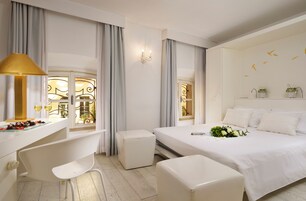 1 bedroom, minibar, in-room safe, desk