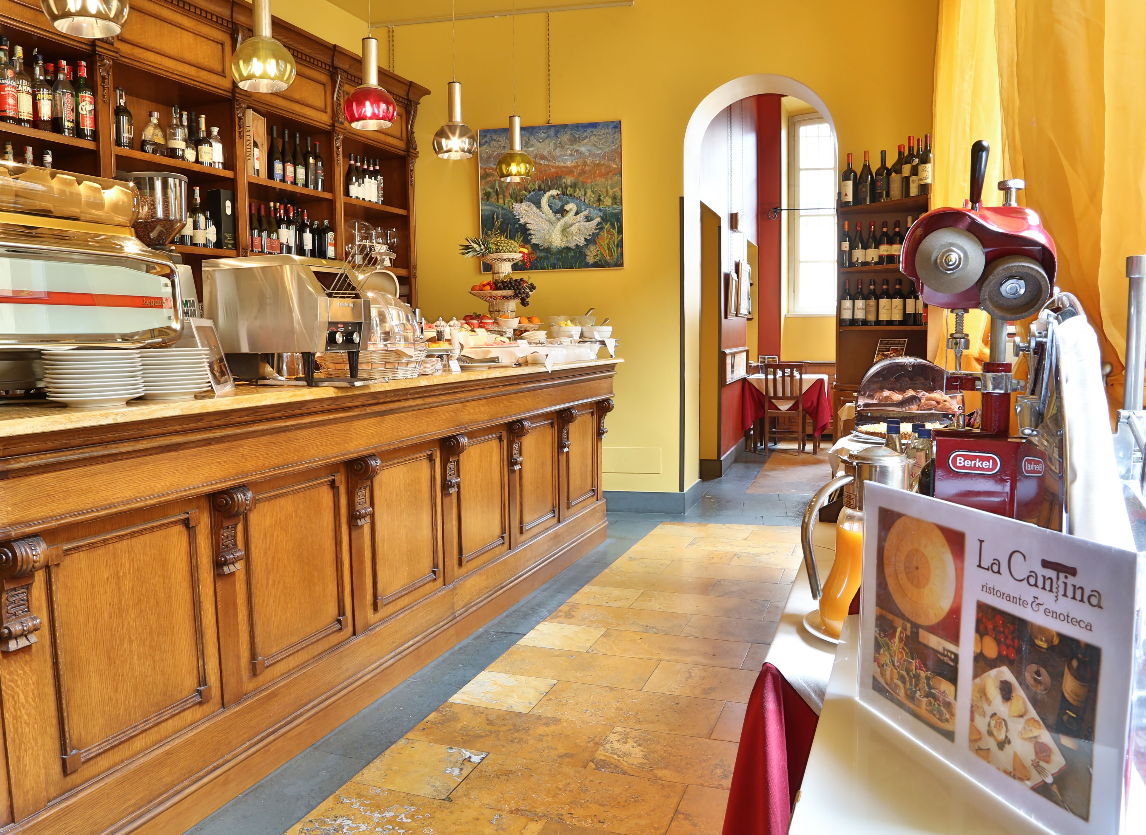 daily buffet breakfast (eur 14 per person)