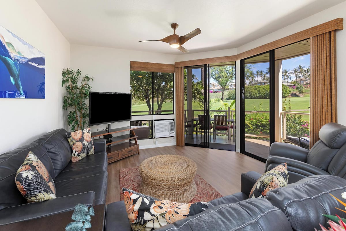 Condo, 3 Bedrooms, Golf View (159) | Front of property