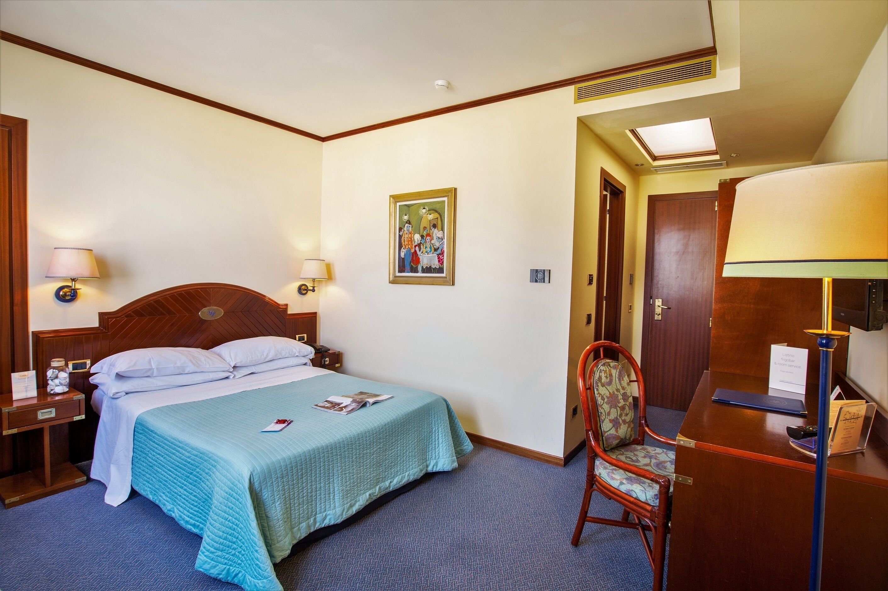 In-room safe, desk, laptop workspace, blackout curtains