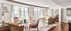 Presidential Suite | Living area - Park Hyatt Saigon (Ho Chi Minh City)