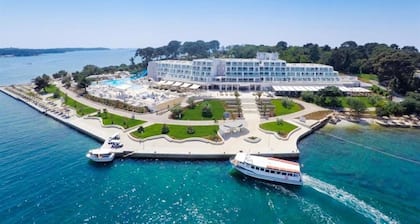 Valamar Isabella Hotel