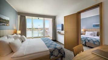 Superior Family suite, Seaview, Balcony | Minibar, in-room safe, desk, cribs/infant beds
