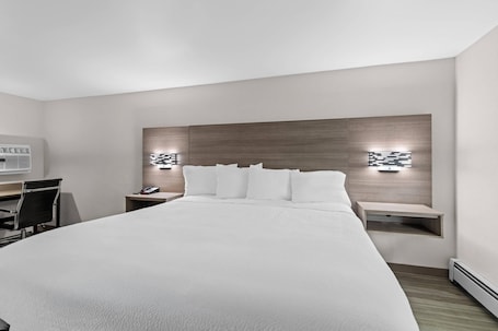 Wifi gratis, ropa de cama y despertador . Econo Lodge