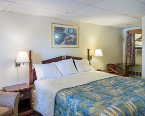 Room - Econo Lodge (Westminster)