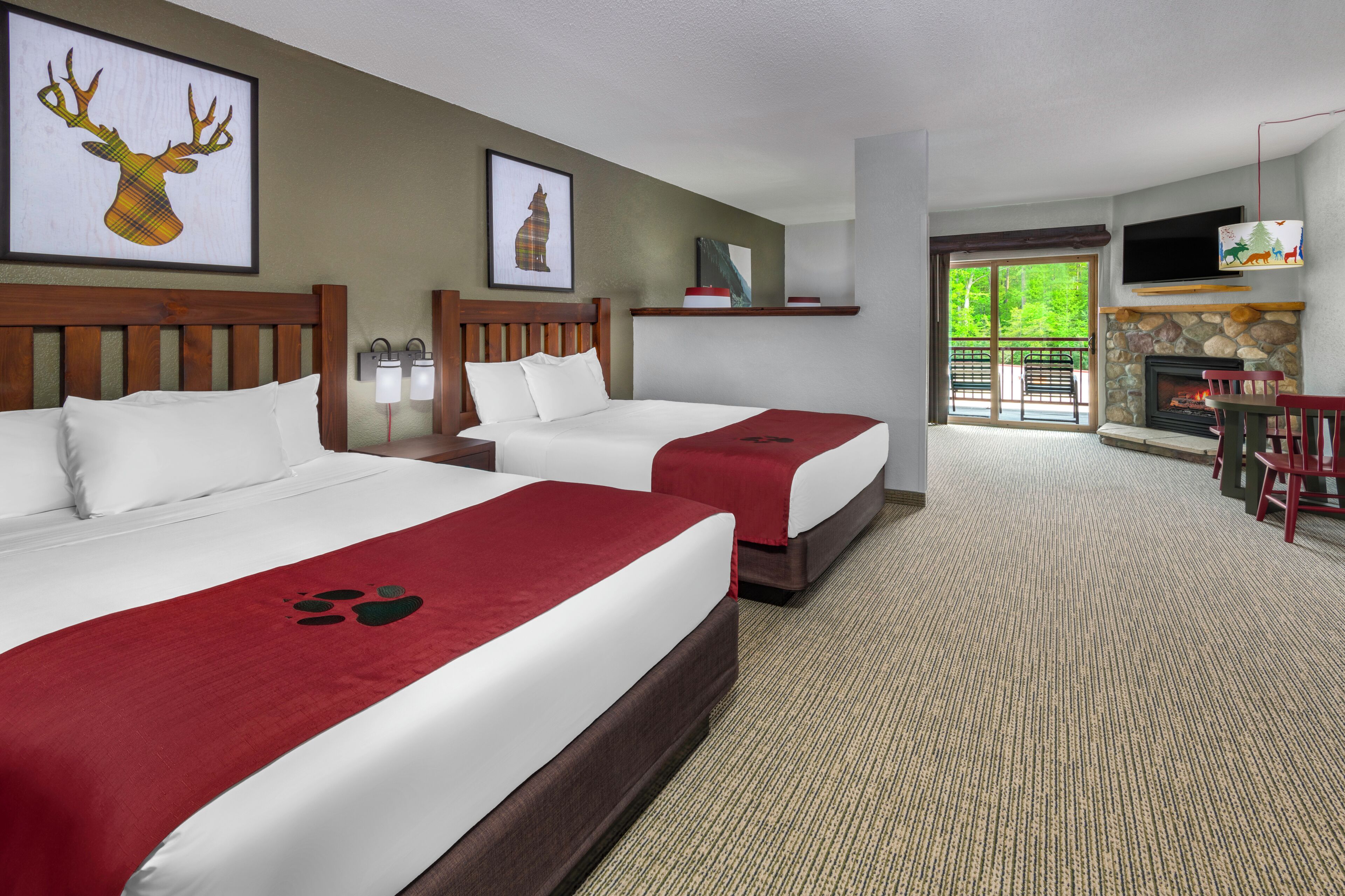 In-room safe, desk, laptop workspace, iron/ironing board