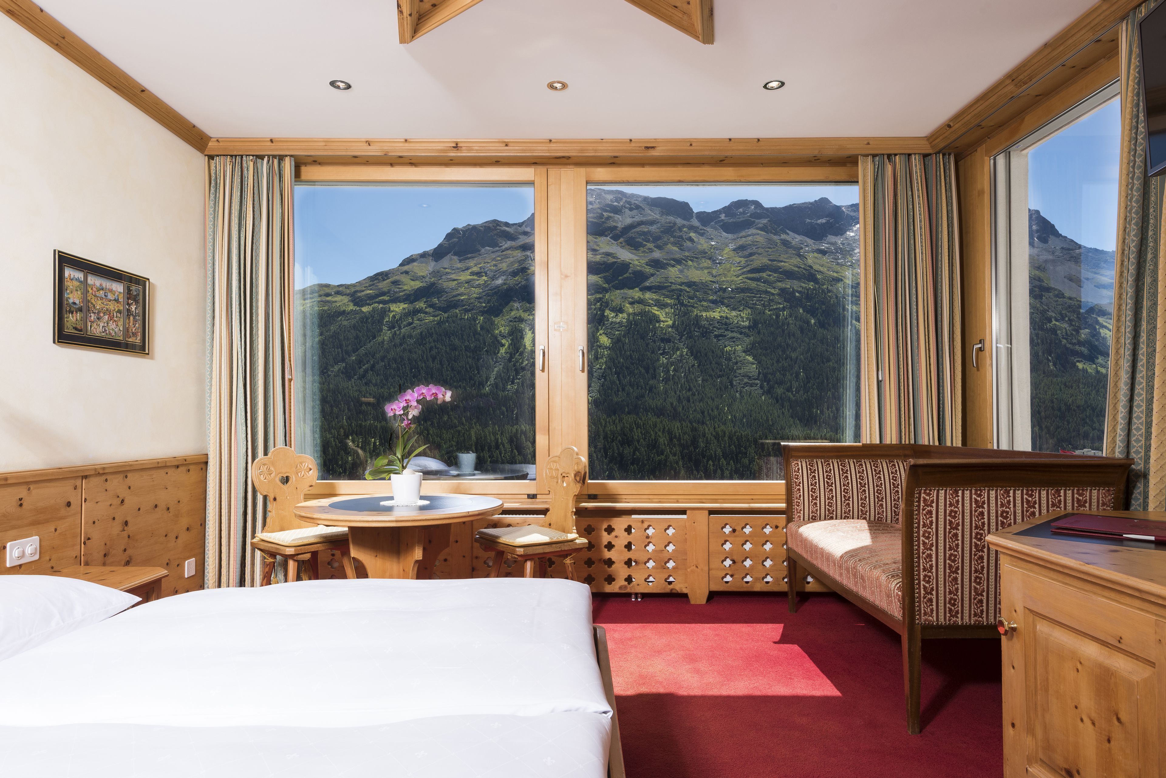 superior double room, lake view | 1 bedroom, in-room safe, desk, free wifi