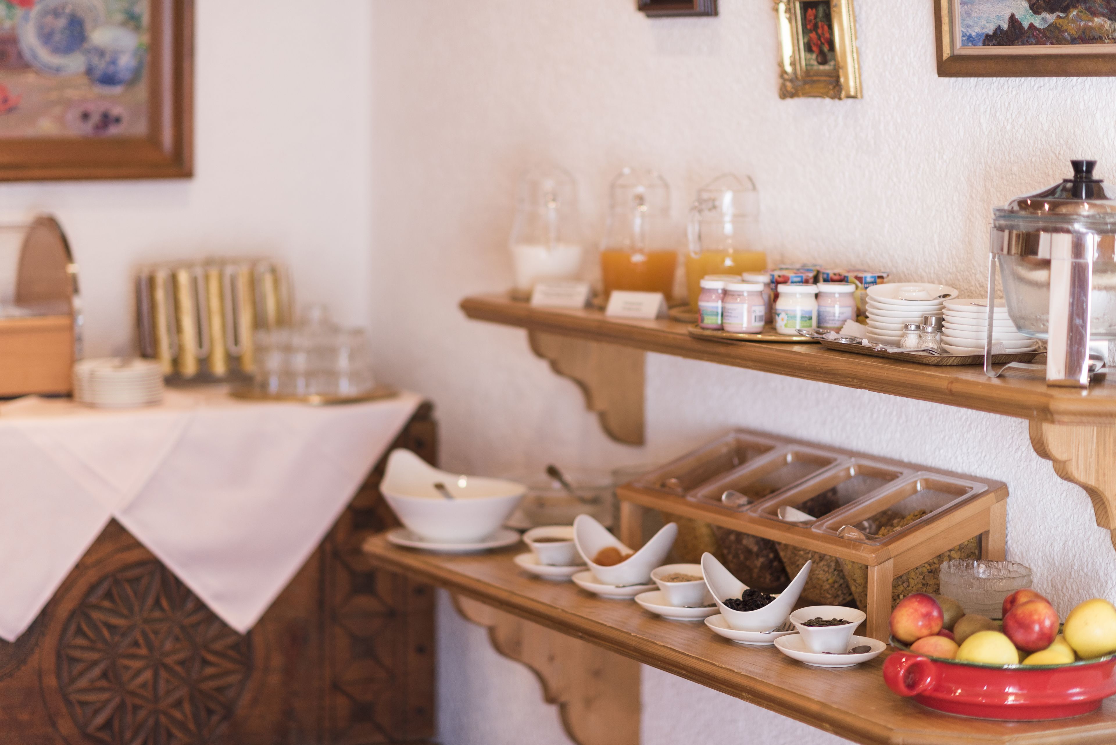 daily continental breakfast (chf 24 per person)
