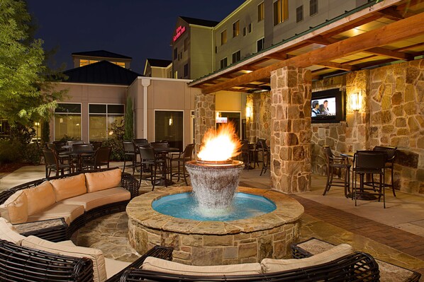 Exterior - Hilton Garden Inn DFW Airport South (Irving)